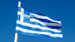 Греция планирует открыть границы для иностранных туристов в мае