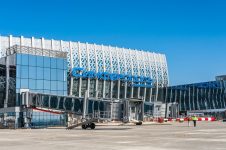 Пассажиропоток аэропорта Симферополь в майские праздники на 68% превысил доковидные показатели