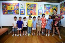 Leonardo Art School Baku организовала выставку юных художников «Полет фантазий» (ФОТО) — АМИ Trend