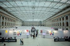 В Гостином дворе пройдет ярмарка современного искусства Art Russia 2022 — ELLE Decoration