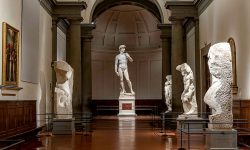 «Давид» Микеланджело предстал в новом свете — The Art Newspaper Russia