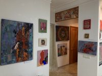 ОМСК: POLINA ZAREMBA ART GALLERY открыла международную выставку «Страсть к искусству» — АртМосковия